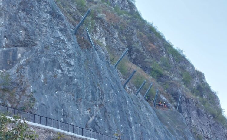 Barriere a protezione della pista ciclabile